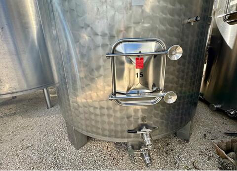 Vertical cylindrical 304L stainless steel tank - Conical bottom on feet