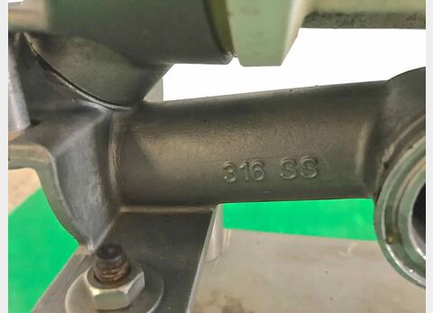 Pompe inox 316 &agrave; membrane 10,22 m3/h Type : P2 SANIFLO FDA