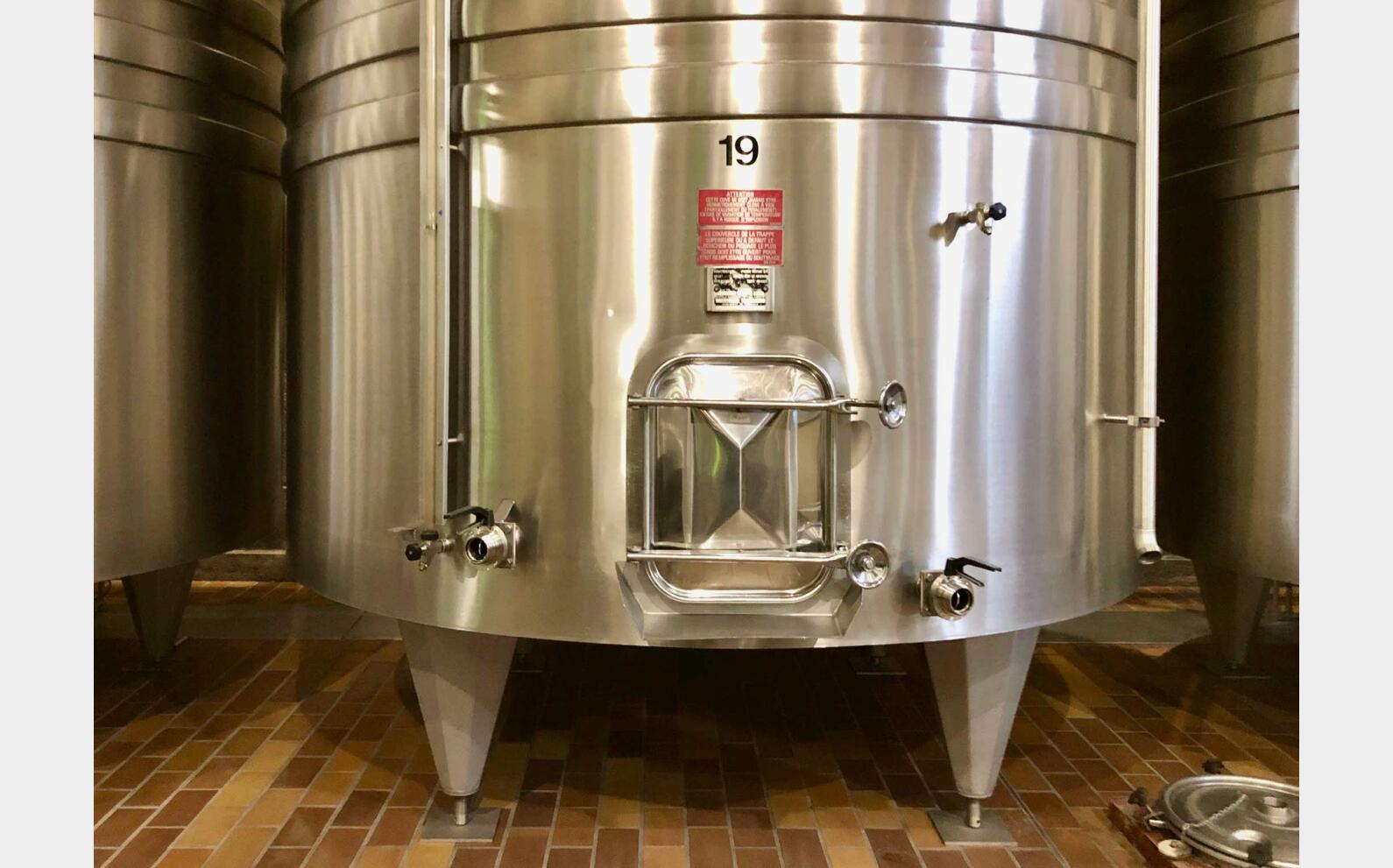 Cuve inox 304 - Thermor&eacute;gul&eacute;e 190 HL (19 000 litres) PIERRE GUERIN