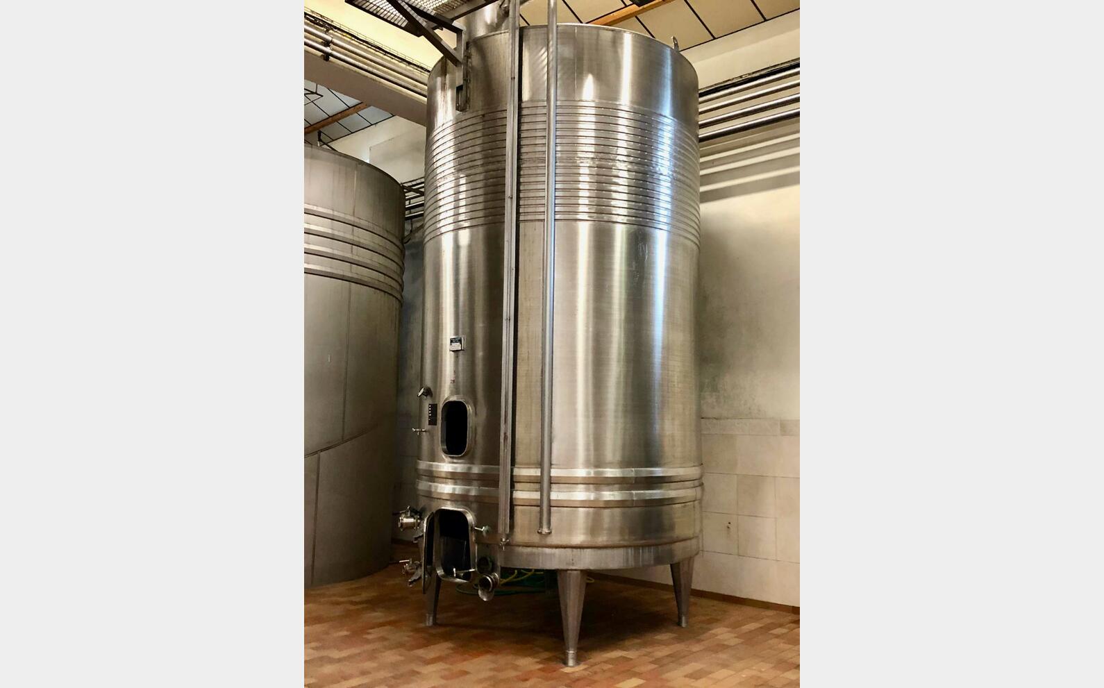 Cuve inox 304 - Thermor&eacute;gul&eacute;e 214 HL (21 400 litres) VAUTIER