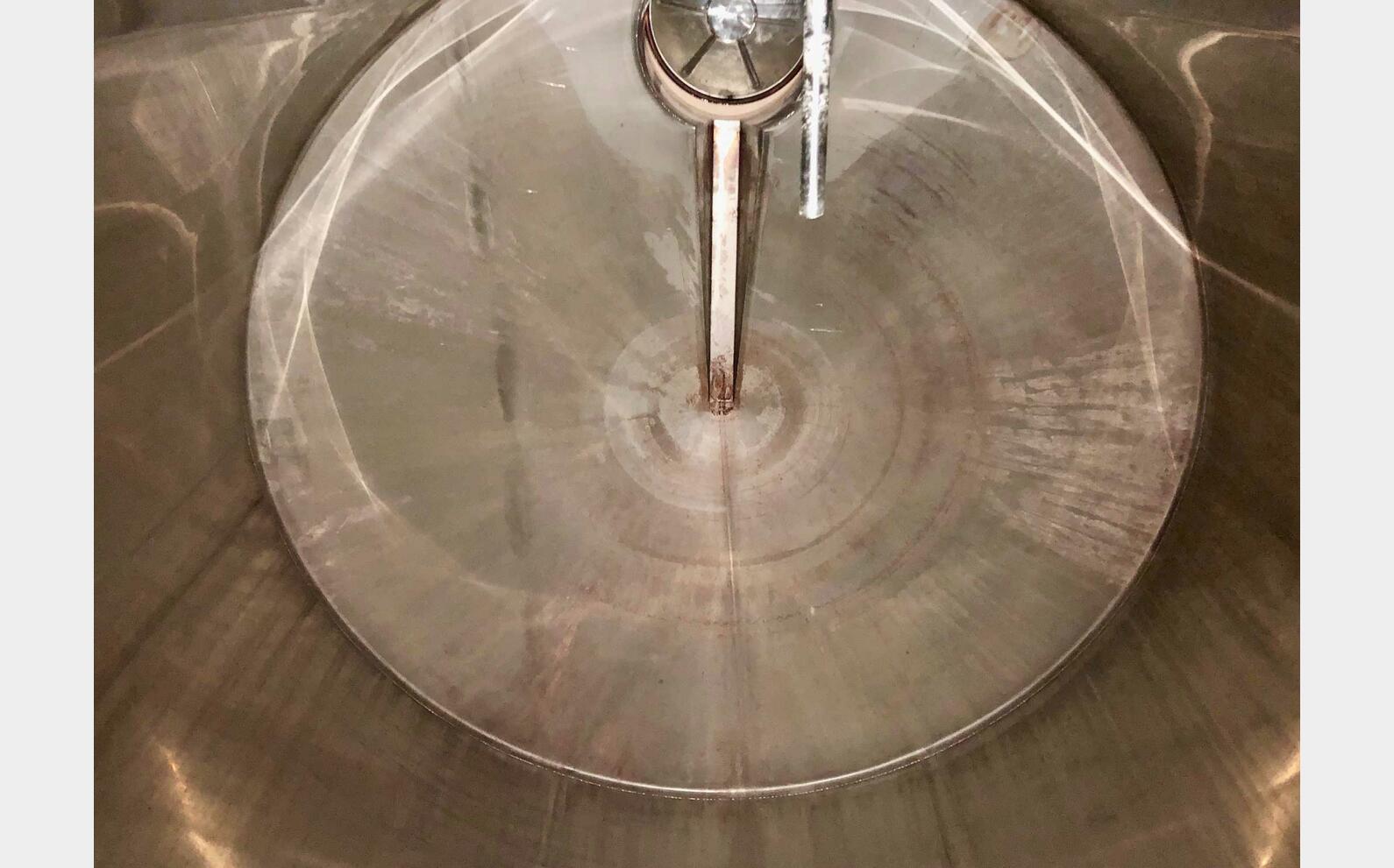 304 ss tank - Closed 268 HL (26,800 litres) VAUTIER