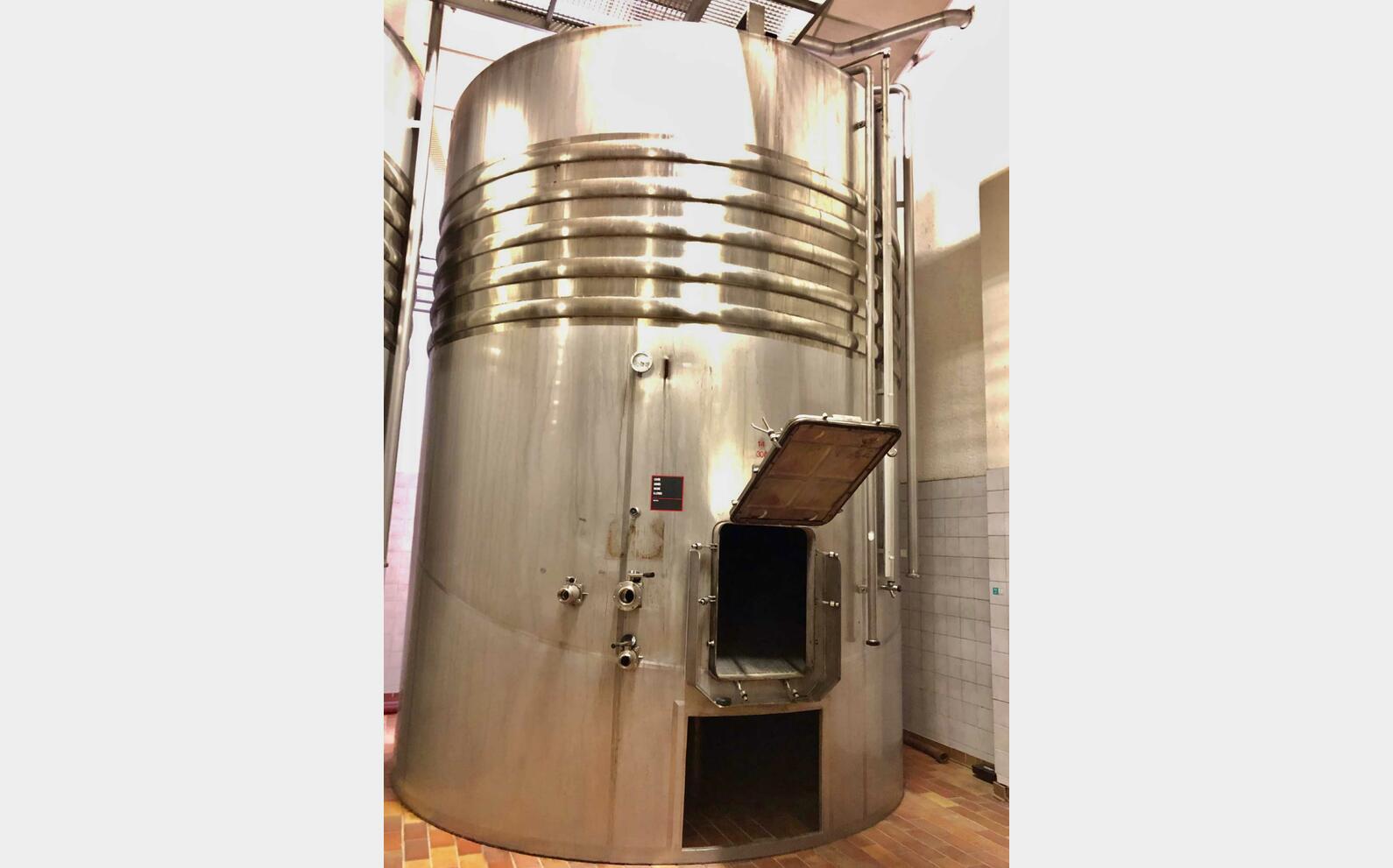 Cuve inox 304 - Thermor&eacute;gul&eacute;e 306 HL (30 600 litres) LEJEUNE