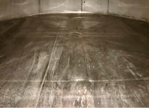 304 ss tank - Temperature-controlled 330 HL (33,000 litres) VAUTIER