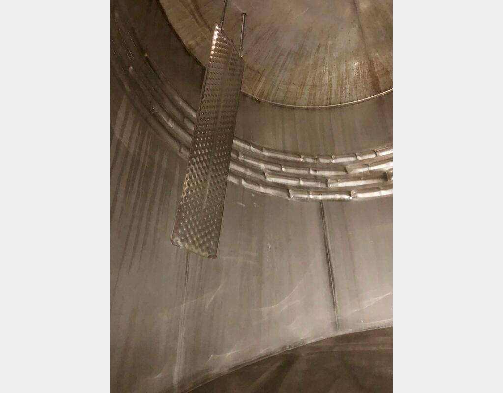 Stainless steel tank