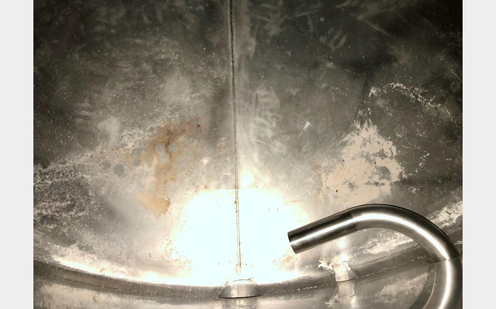304 ss tank - Closed 268 HL (26,800 litres) VAUTIER