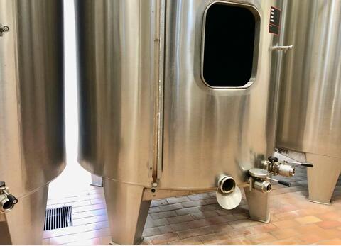 Cuve inox 304 - Ferm&eacute;e 76 HL (7 600 litres) VAUTIER
