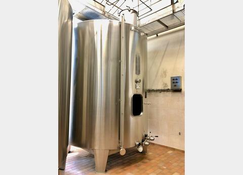 Cuve inox 304 - Ferm&eacute;e 156 HL (15 600 litres) VAUTIER