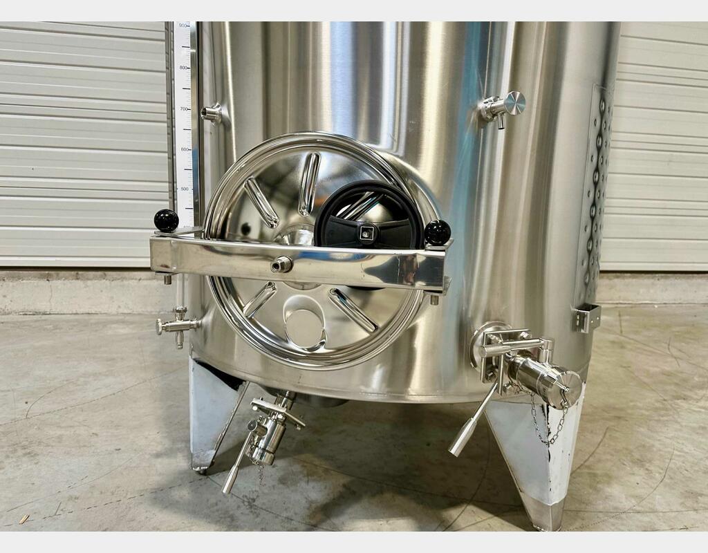 316L stainless steel tank - Honeycomb circuit - Domed bottom - Floating top