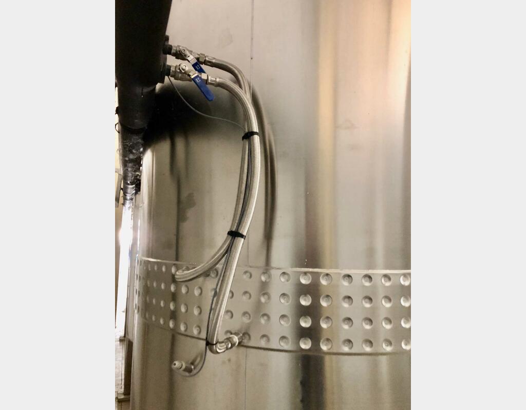 Stainless steel tank