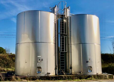 Stainless steel tank