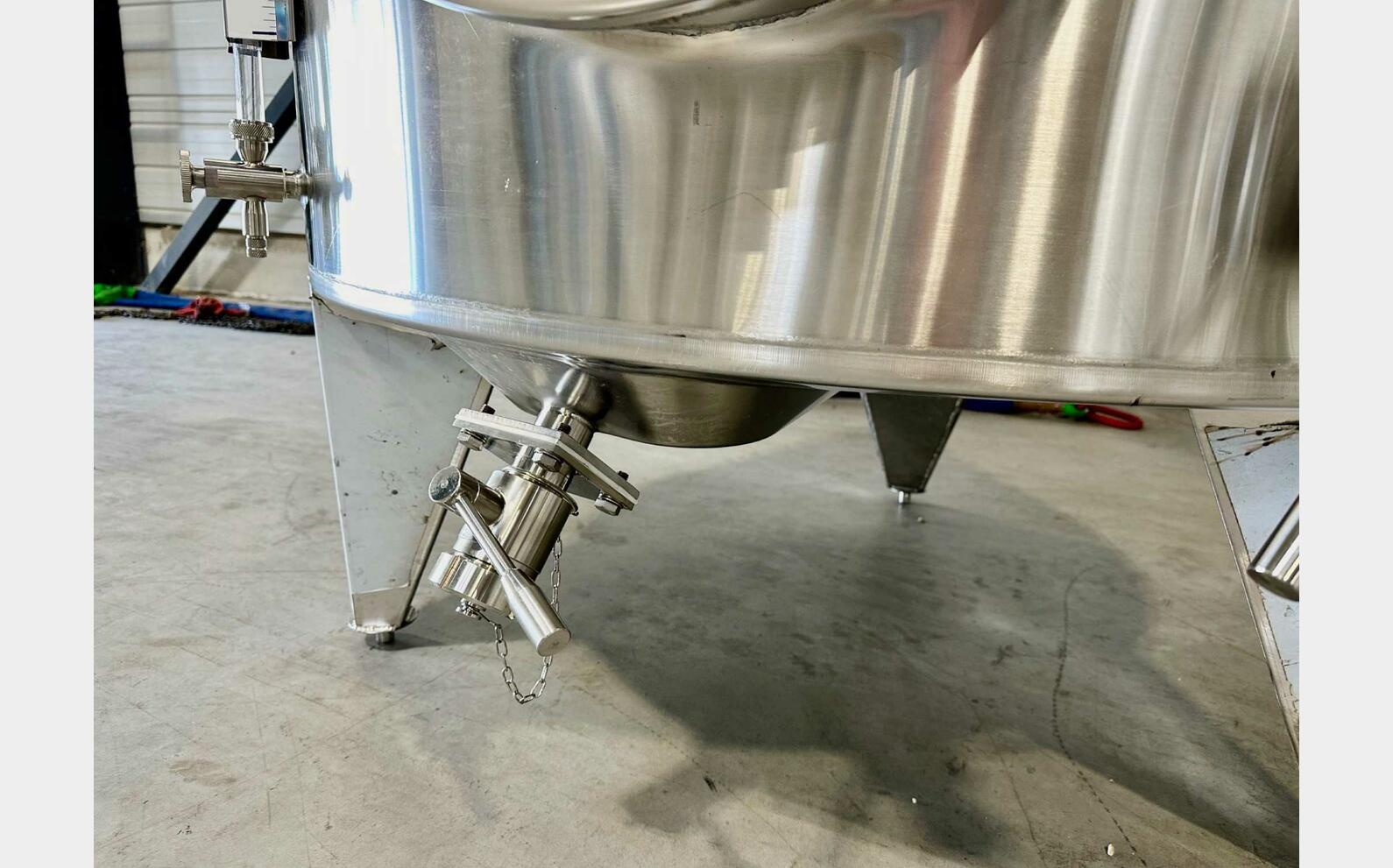 316L ss tank - Honeycomb circuit 26.2 HL (2 623 litres) ARSILAC