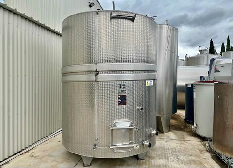 Closed stainless steel tank on feet - Flat sloping bottom