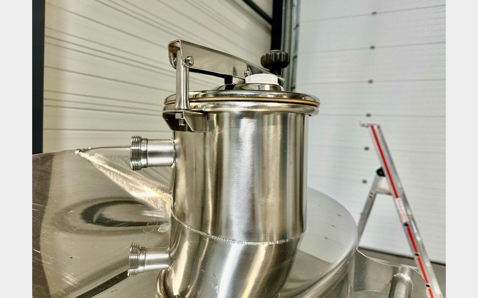Cuve inox 316L - Circuit nid d'abeilles 17.8 HL (1 789 litres) ARSILAC