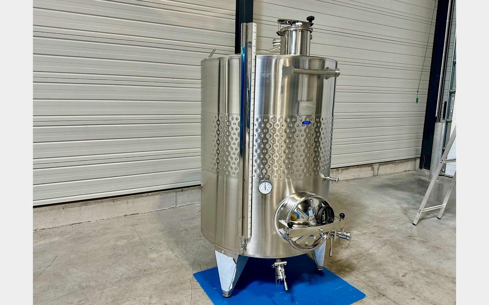 Cuve inox 316L - Circuit nid d'abeilles 17.8 HL (1 789 litres) ARSILAC