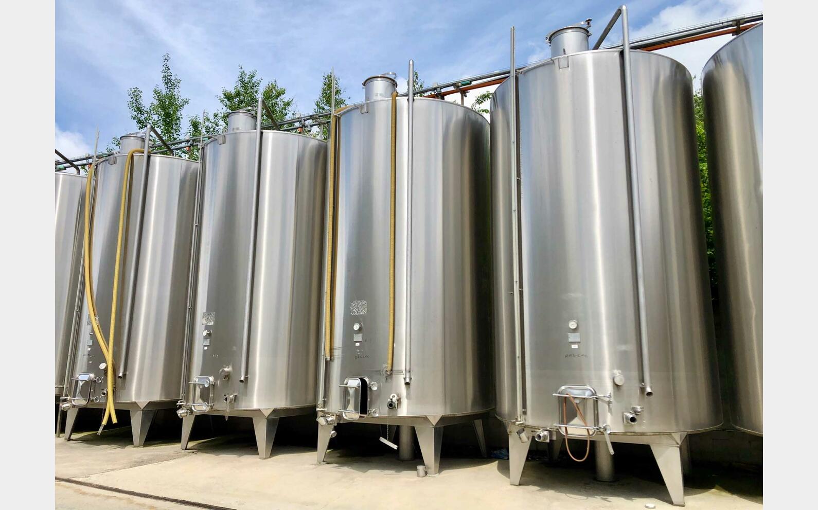 Cuve inox 304 300 HL (30 000 litres) CTIA