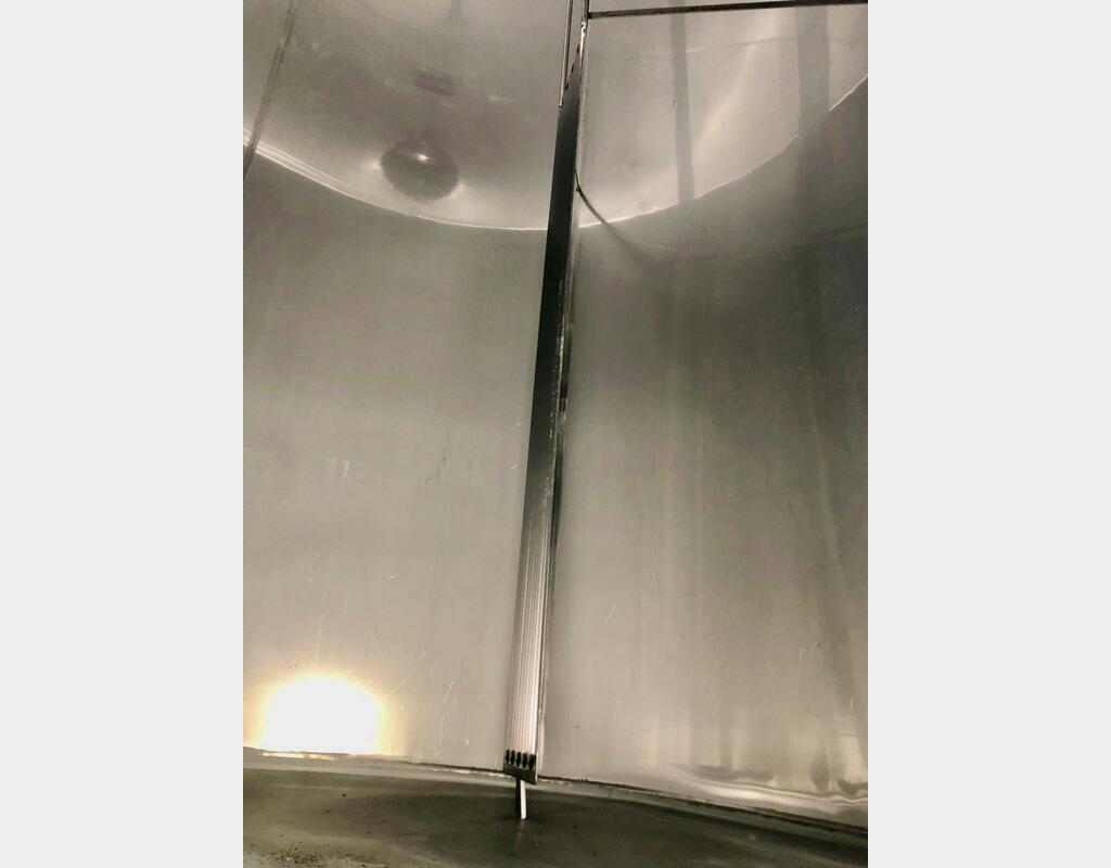 Stainless steel tank