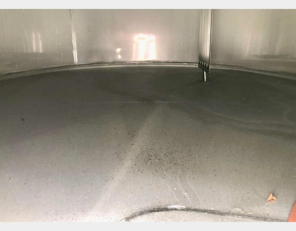 Stainless steel tank