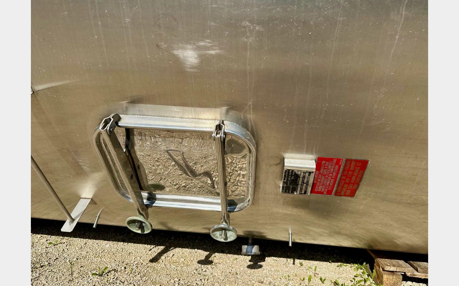 304 ss tank - Flat sloping bottom 300 HL (30,000 litres) PIERRE GUERIN