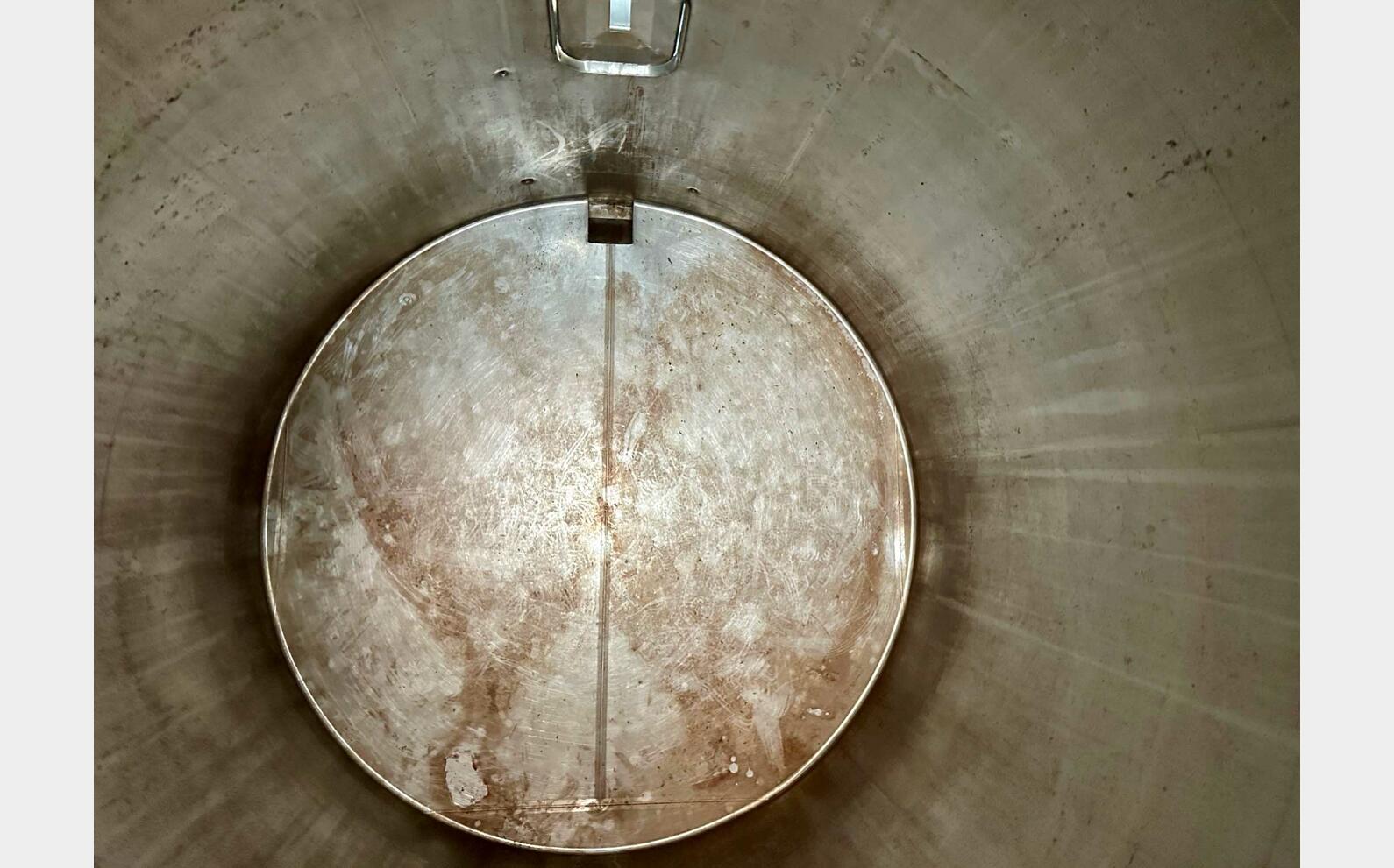 304 ss tank - Flat sloping bottom 300 HL (30,000 litres) PIERRE GUERIN