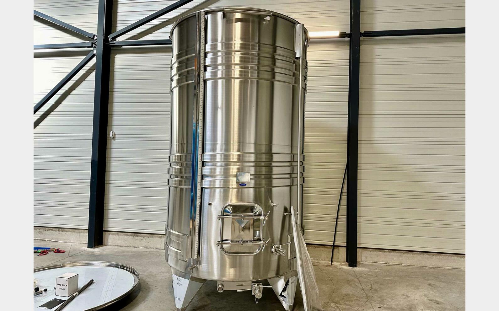 316L ss tank - Coil circuit 74.36 HL (7,436 litres) ARSILAC