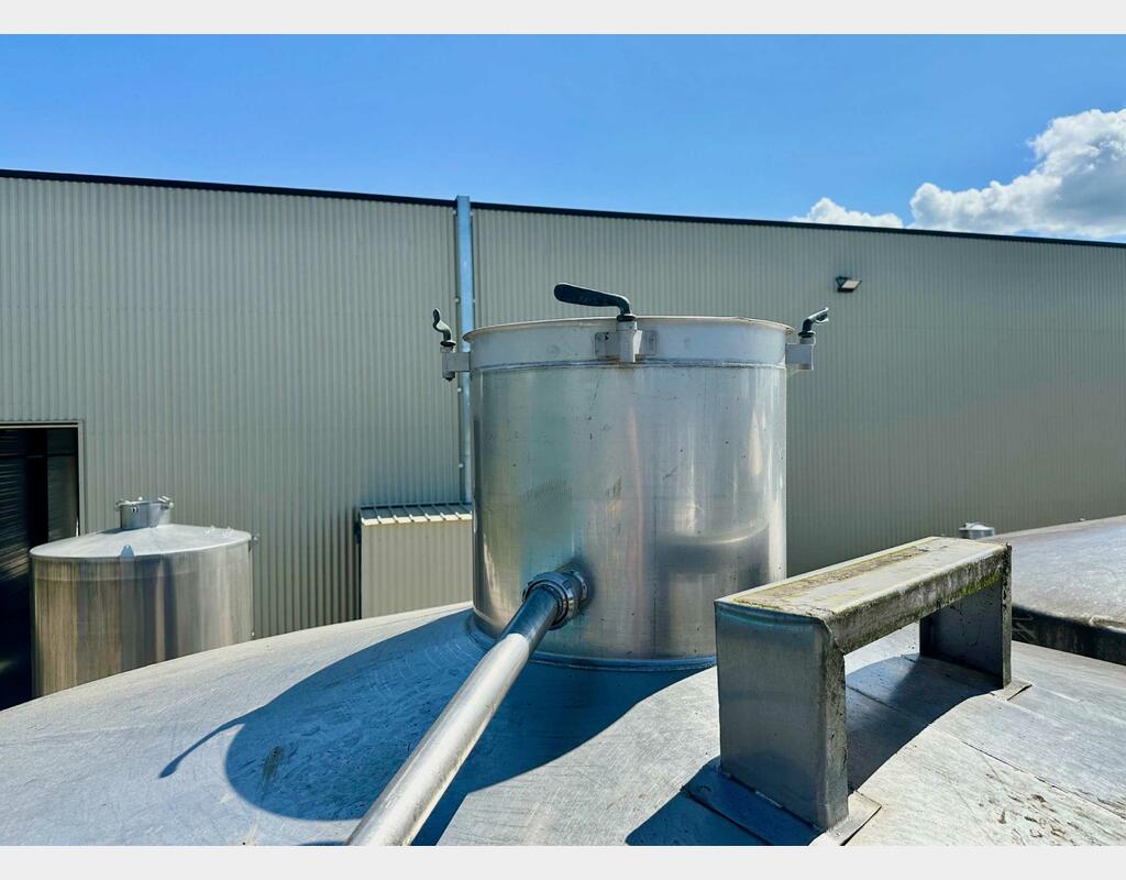 Cuve inox sur pieds - Stockage