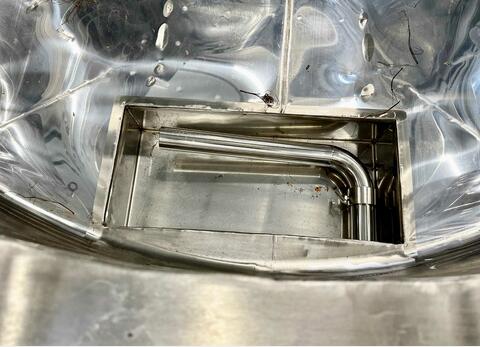 Cuve inox 316L - Circuit serpentin - Fond plat incliné - Chapeau flottant