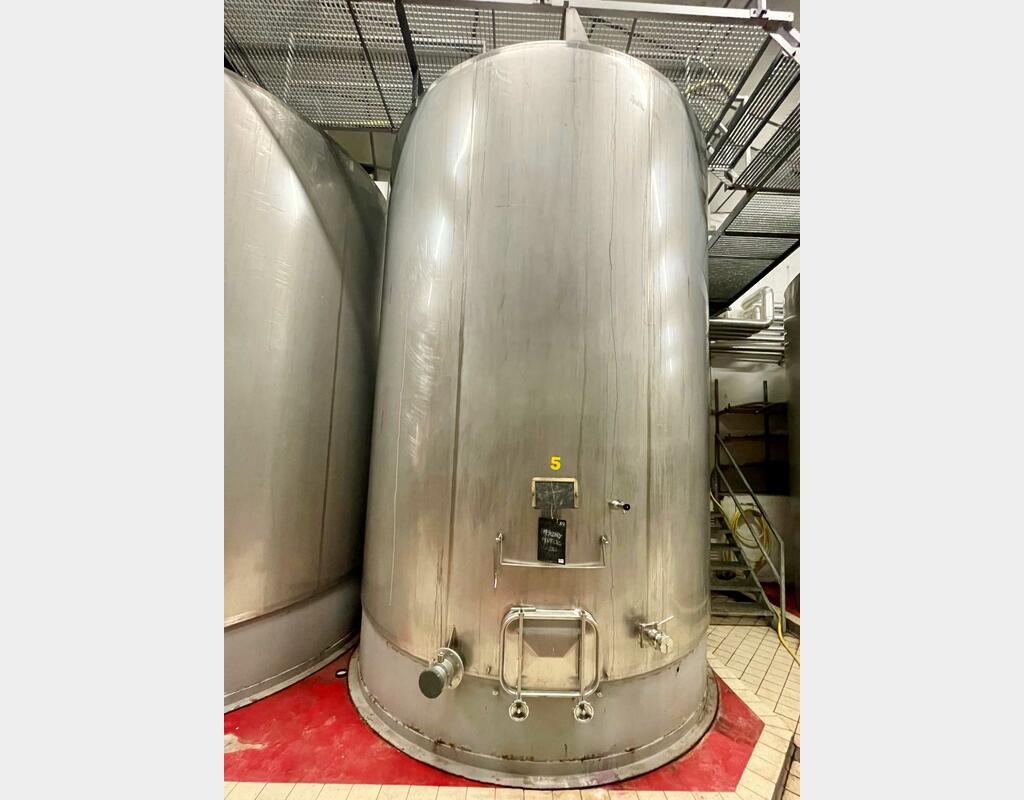 Cuve inox sur jupe
