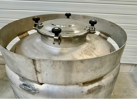 Conteneur inox 304L - Cylindrique sur chassis