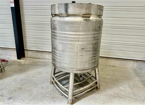 Conteneur inox 304L - Cylindrique sur chassis