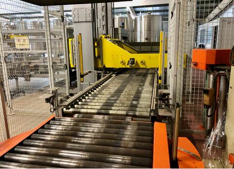SIAT case erector and turner - ITALPAL palletiser/returner