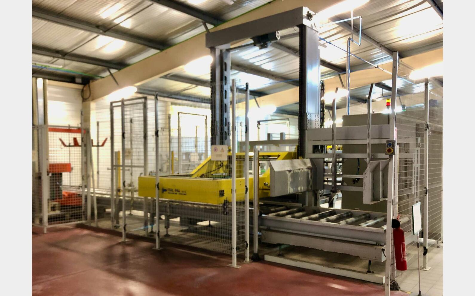 SIAT case erector/returner Stretch wrapper POLYPACK
