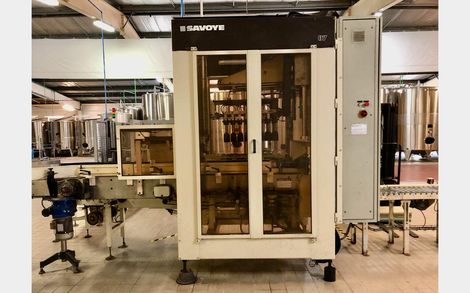 SIAT - Forming and closing machine SIAT / SAVOYE