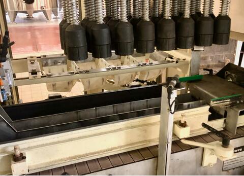 SIAT - Forming and closing machine SIAT / SAVOYE