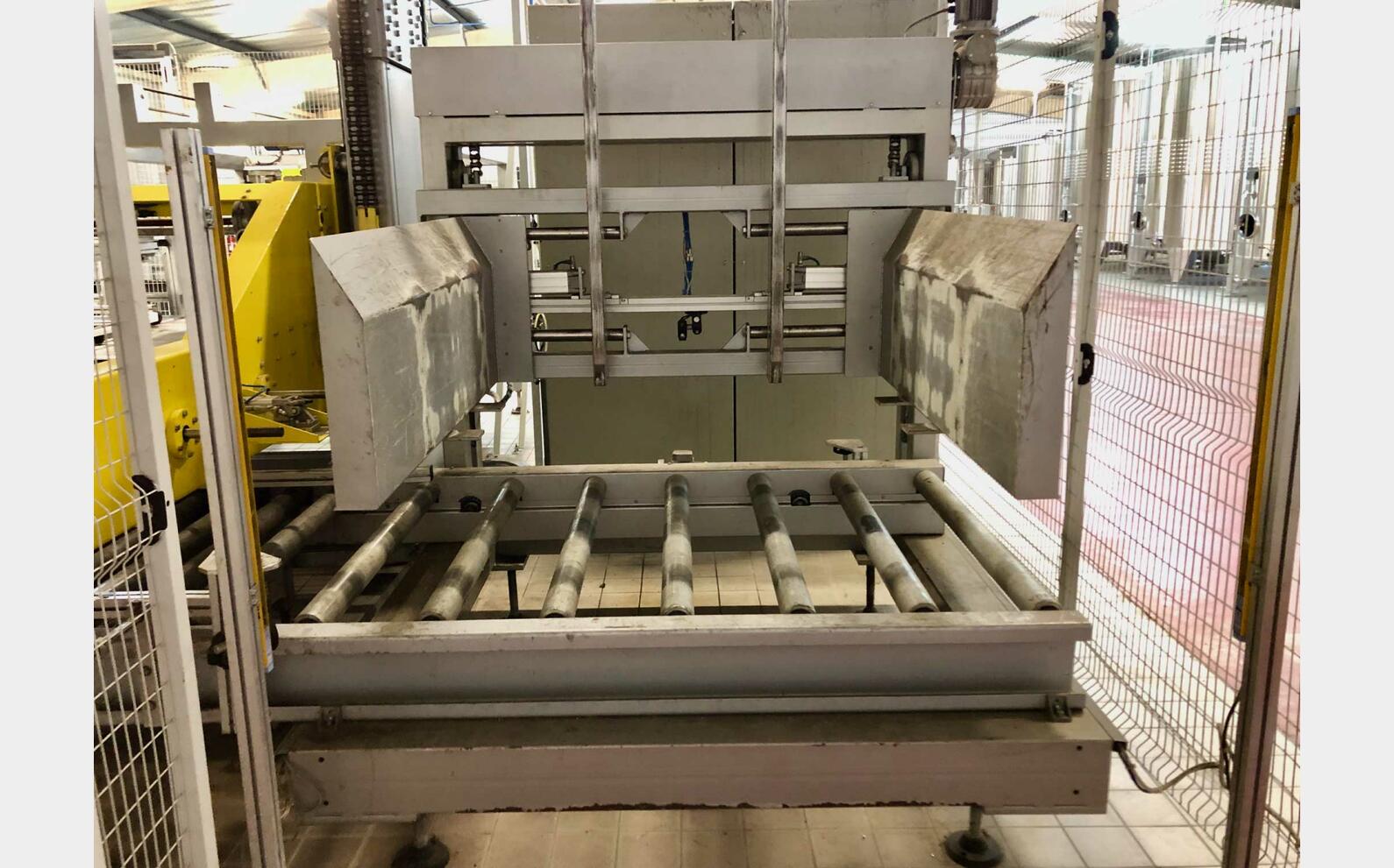 SIAT case erector/returner Stretch wrapper POLYPACK