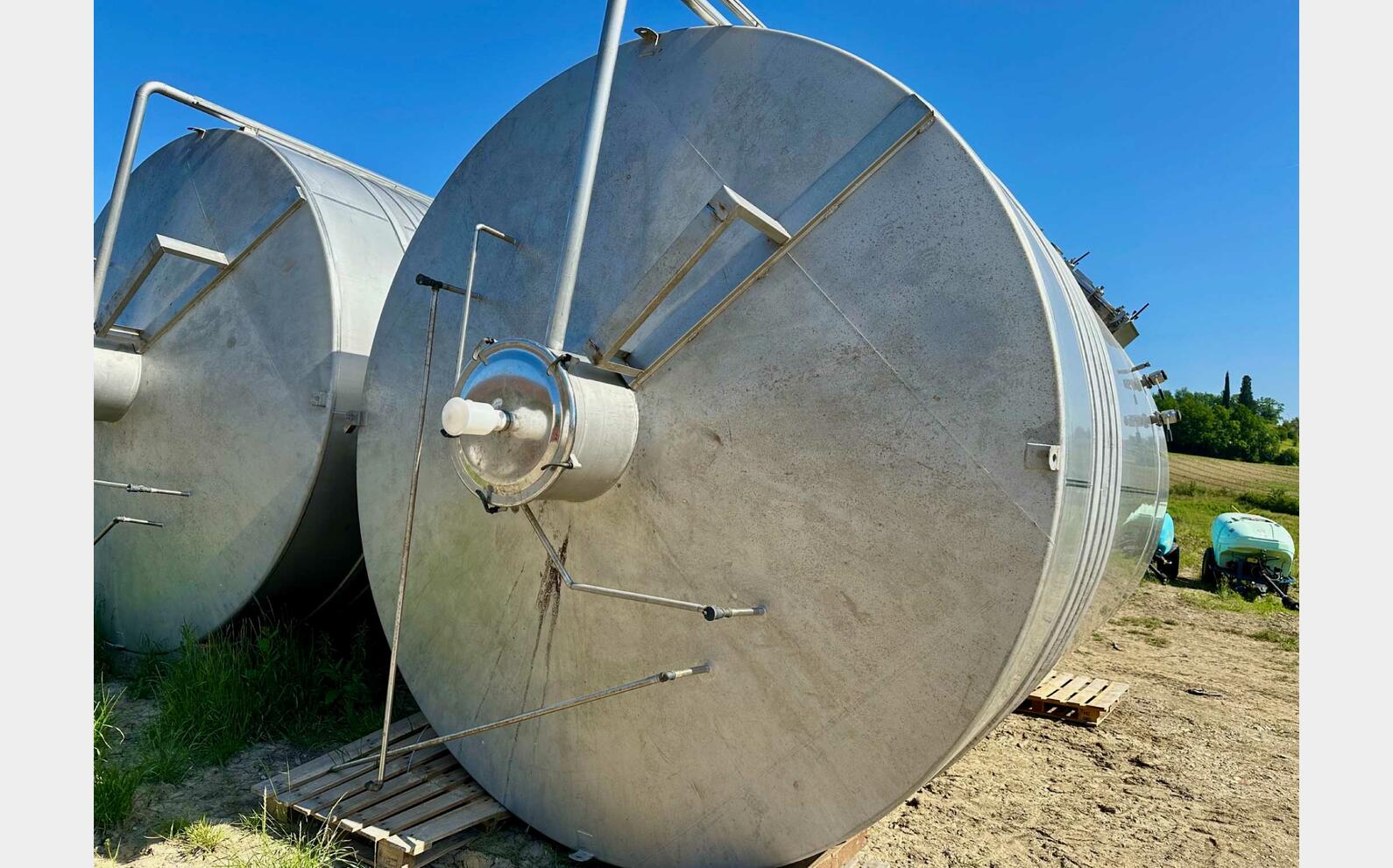 Cuve inox 304 - Thermor&eacute;gul&eacute;e 360 HL (36 000 litres) VAUTIER