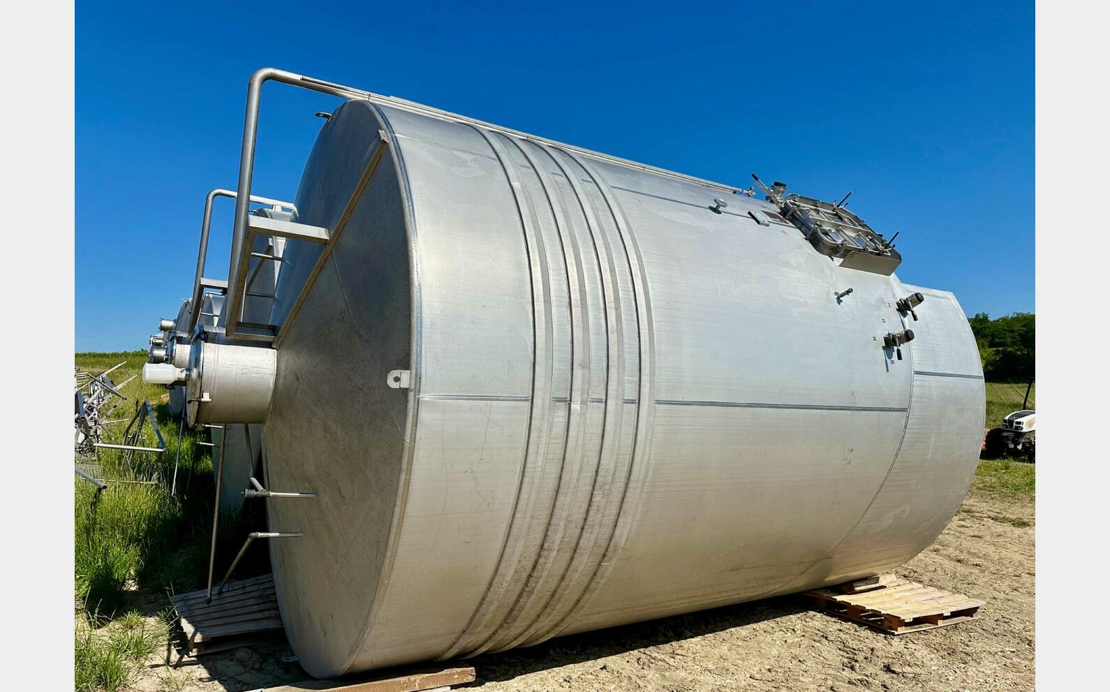 304 ss tank - Temperature-controlled 360 HL (36,000 litres) VAUTIER