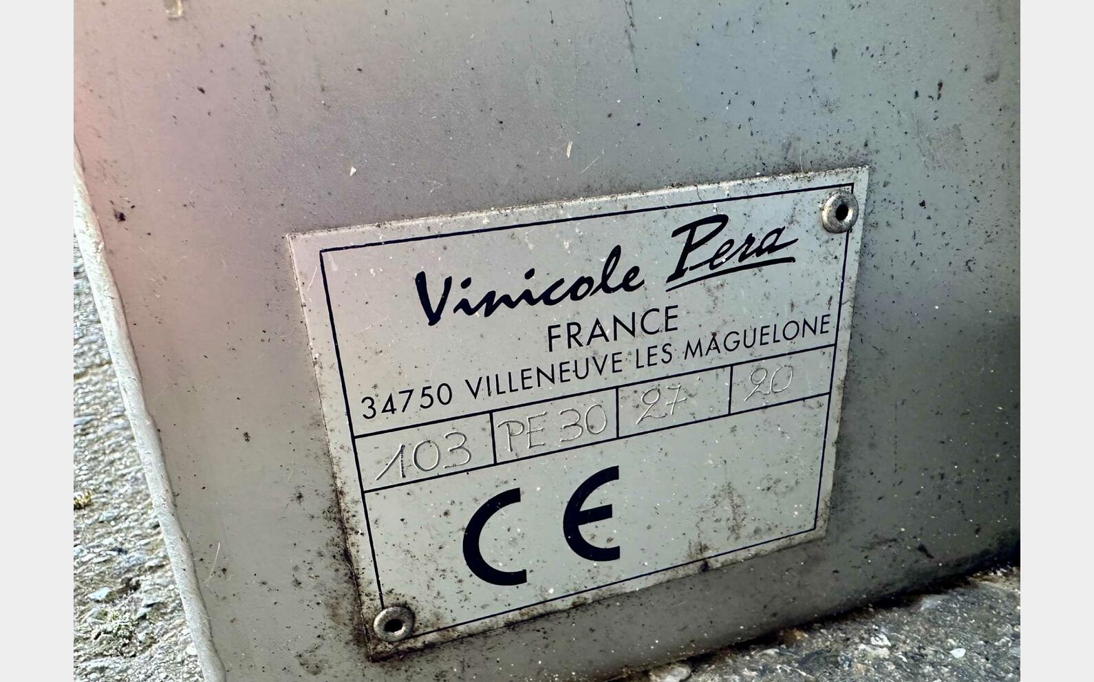 Pneumatic press - PE 30 30 HL (3,000 litres) PERA