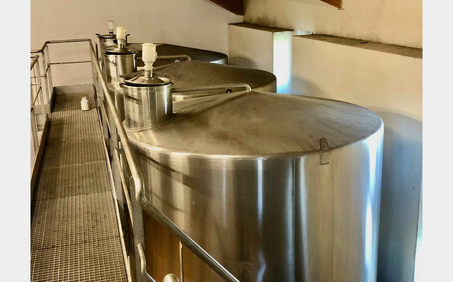 Cuve inox 304 - Ferm&eacute;e 275 HL (27 500 litres) VAUTIER