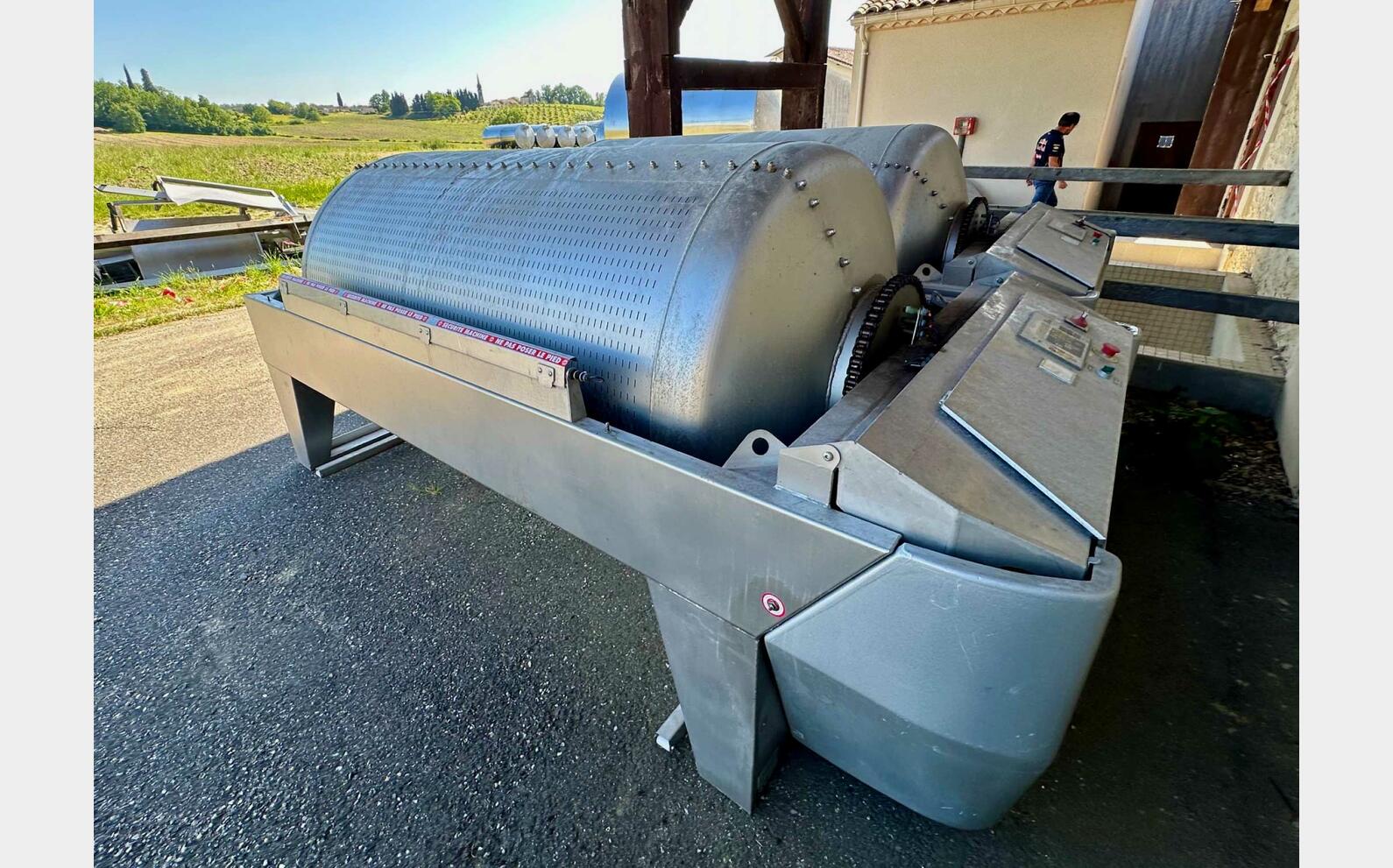 Pressoir pneumatique - PE 30 30 HL (3 000 litres) PERA