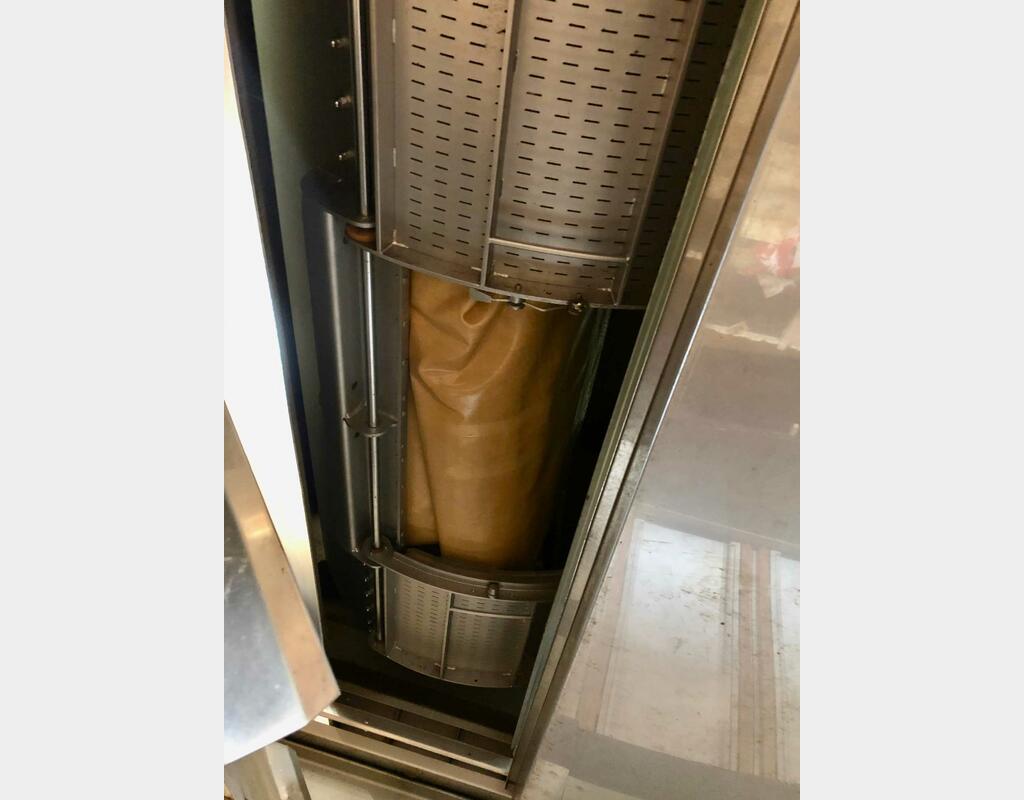Pressoir pneumatique inox - PE30 - A cage ouverte