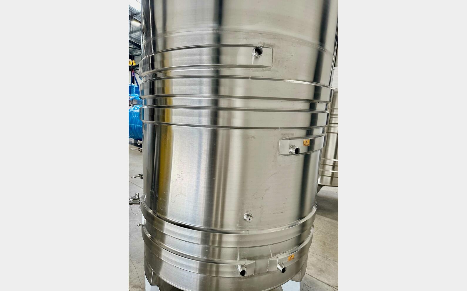 316L ss tank - Coil circuit 33.5 HL (3 350 litres) ARSILAC