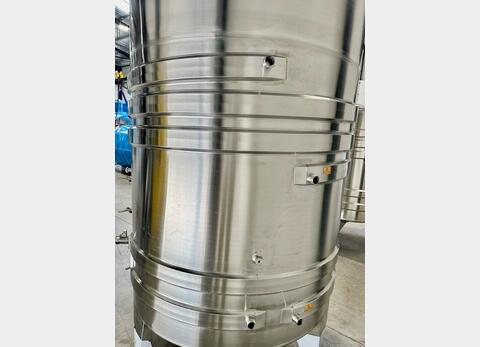 316L stainless steel tank - Coil circuit - Flat sloping bottom - Closed