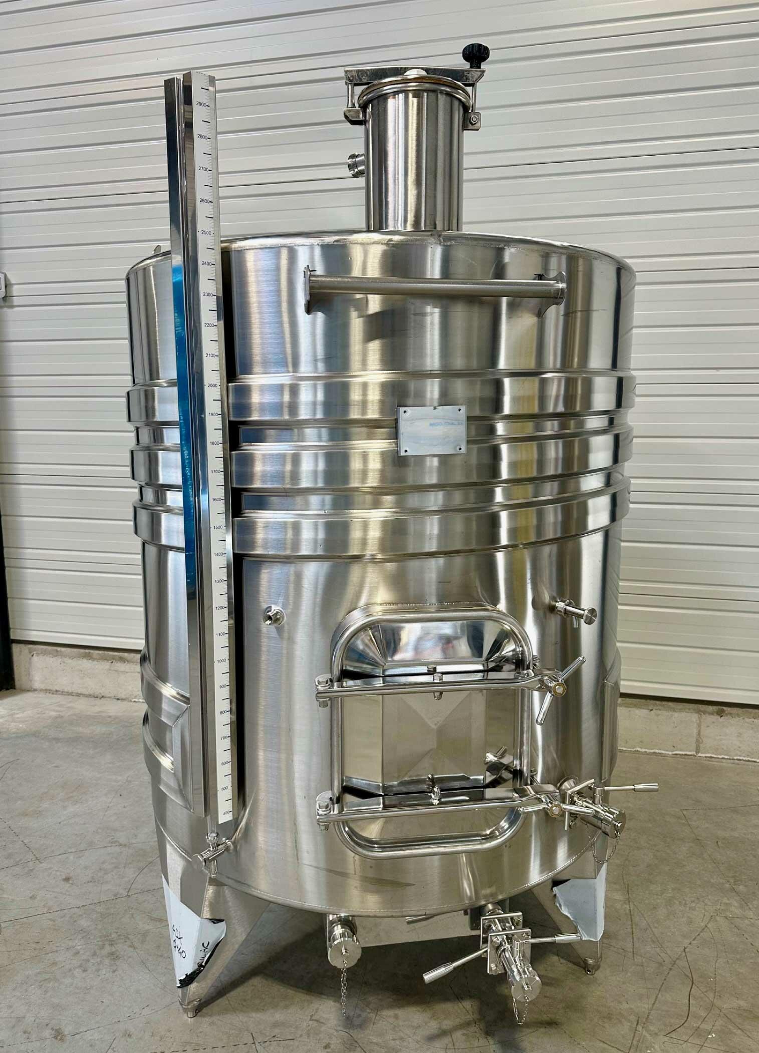 Cuve inox 316L - Circuit serpentin 25.4 HL (2 547 litres) ARSILAC