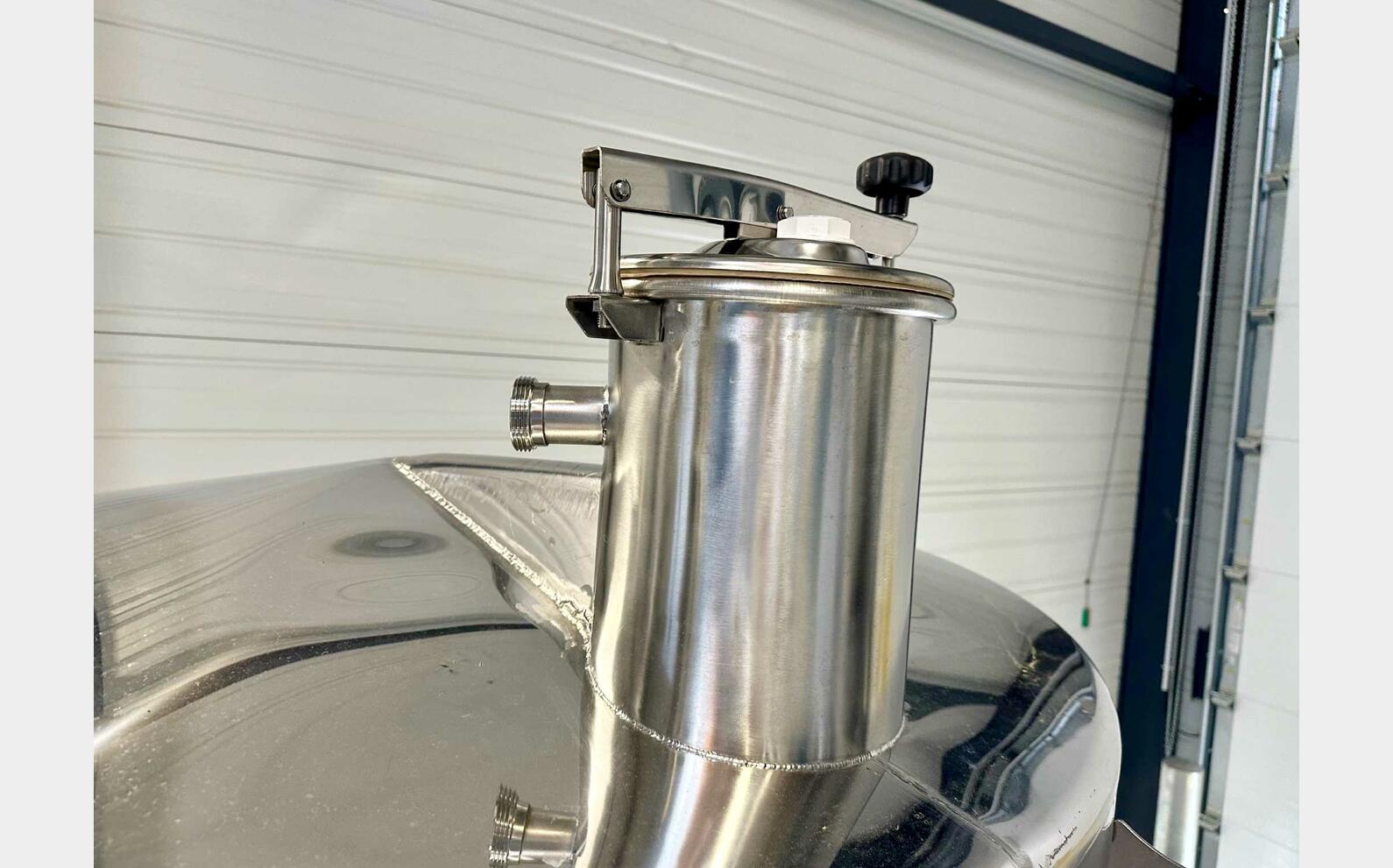 Cuve inox 316L - Circuit serpentin 33.5 HL (3 350 litres) ARSILAC