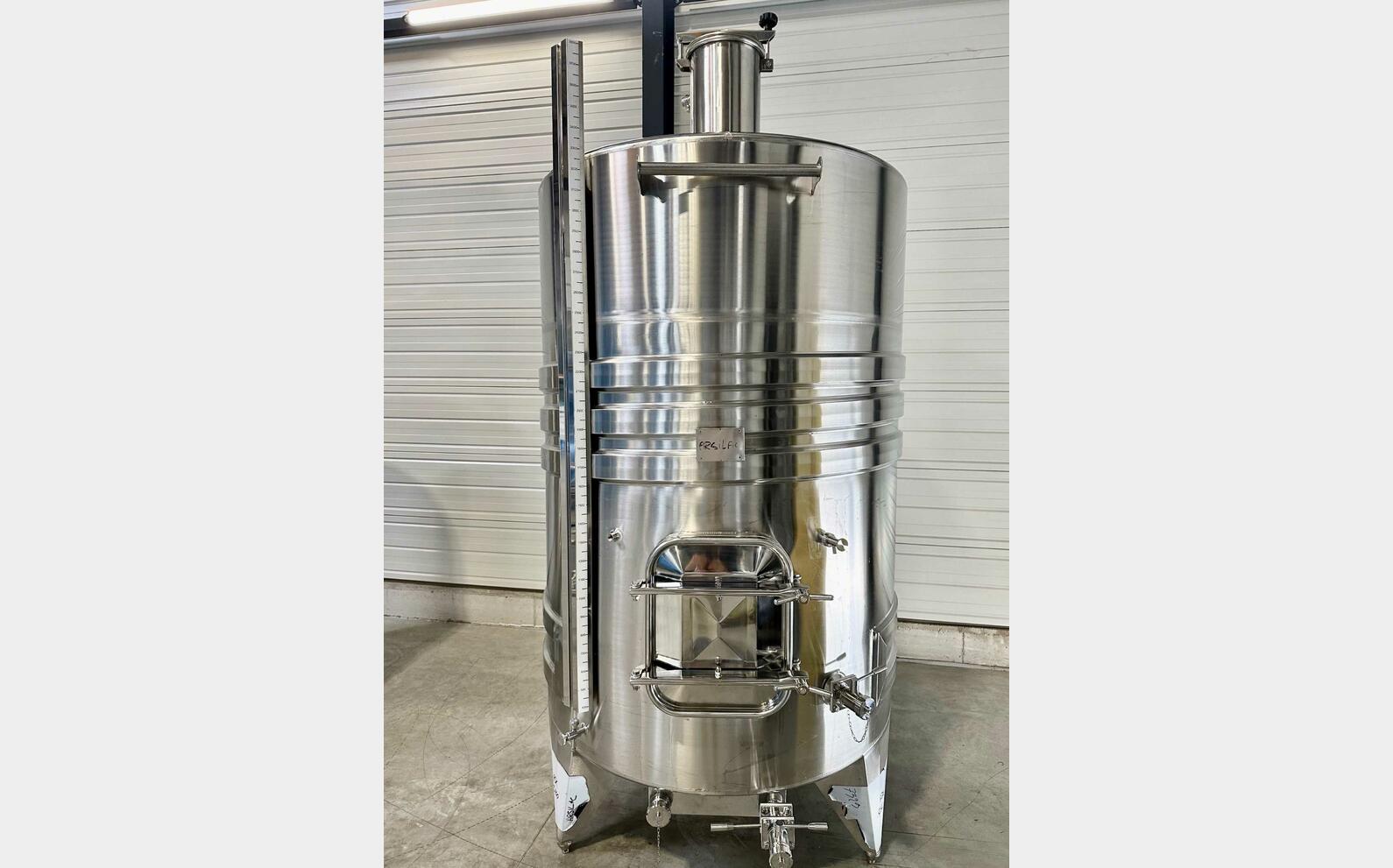 Cuve inox 316L - Circuit serpentin 33.5 HL (3 350 litres) ARSILAC