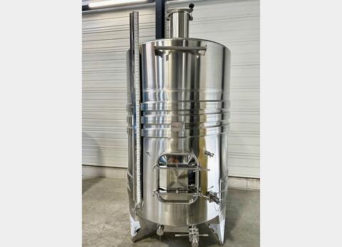 316L stainless steel tank - Coil circuit - Flat sloping bottom - Closed
