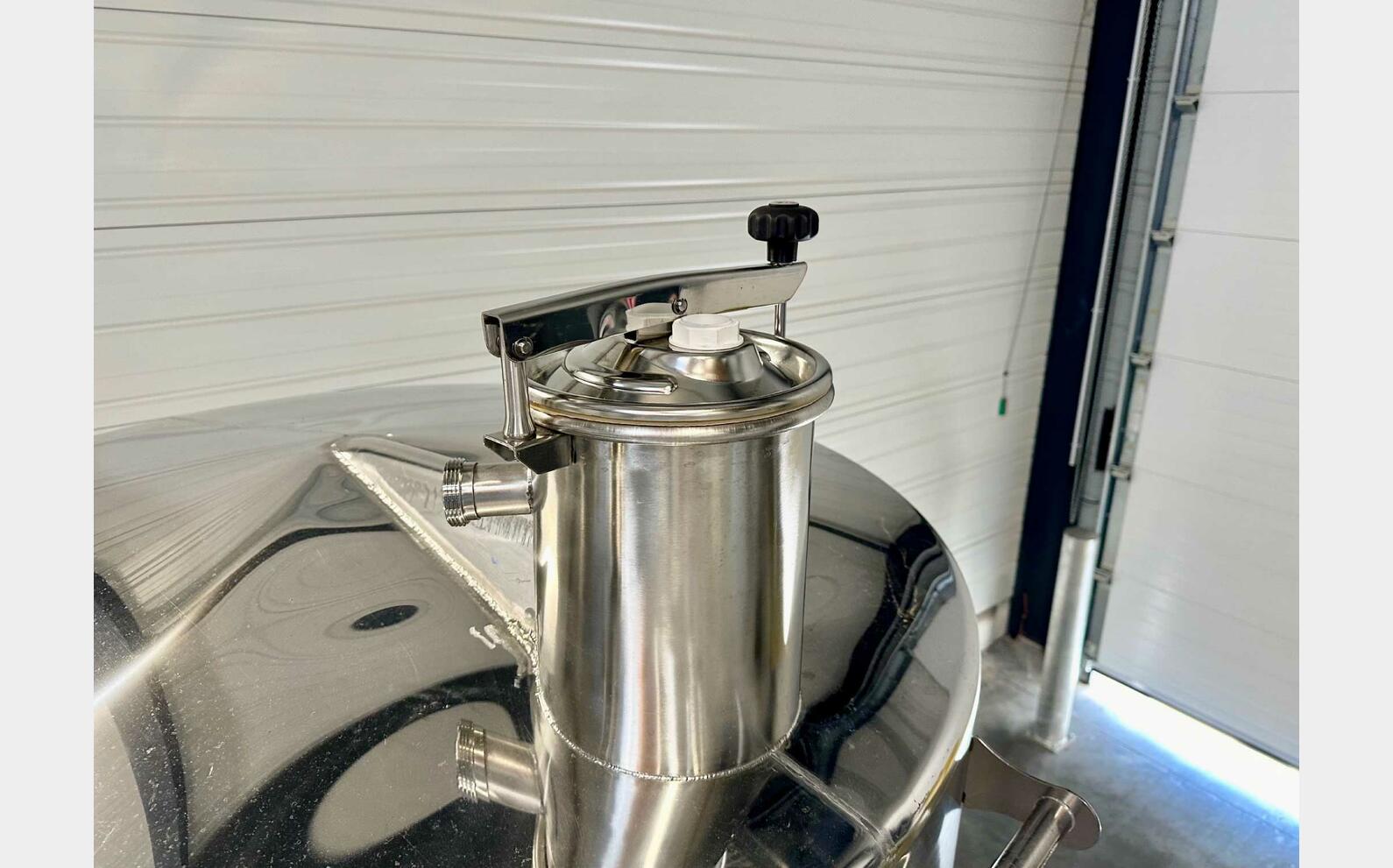 Cuve inox 316L - Circuit serpentin 33.5 HL (3 350 litres) ARSILAC