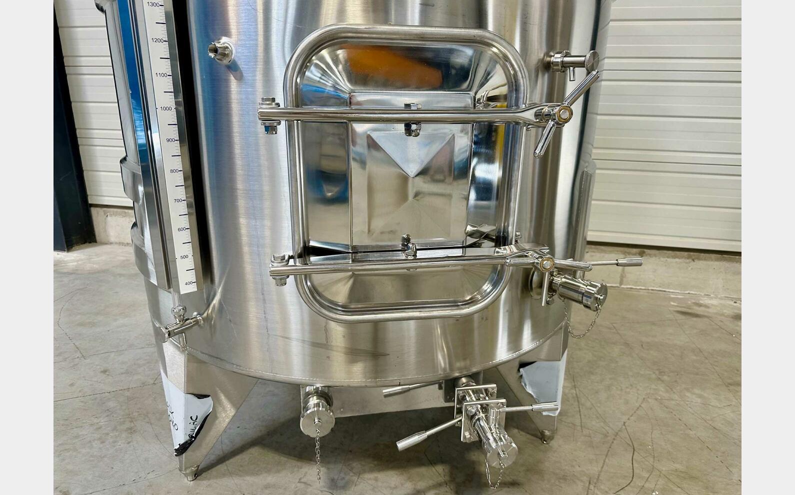 316L ss tank - Coil circuit 25.4 HL (2,547 litres) ARSILAC