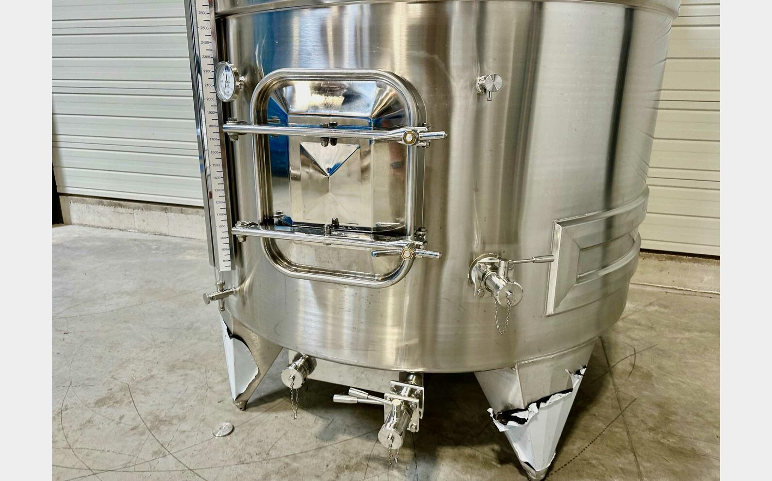 316L ss tank - Coil circuit 53.2 HL (5 320 litres) ARSILAC