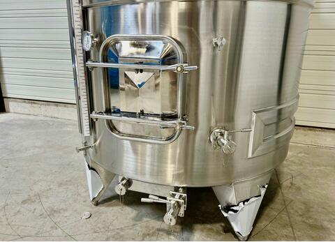 Cuve inox 316L - Circuit serpentin - Fond plat incliné - Fermée